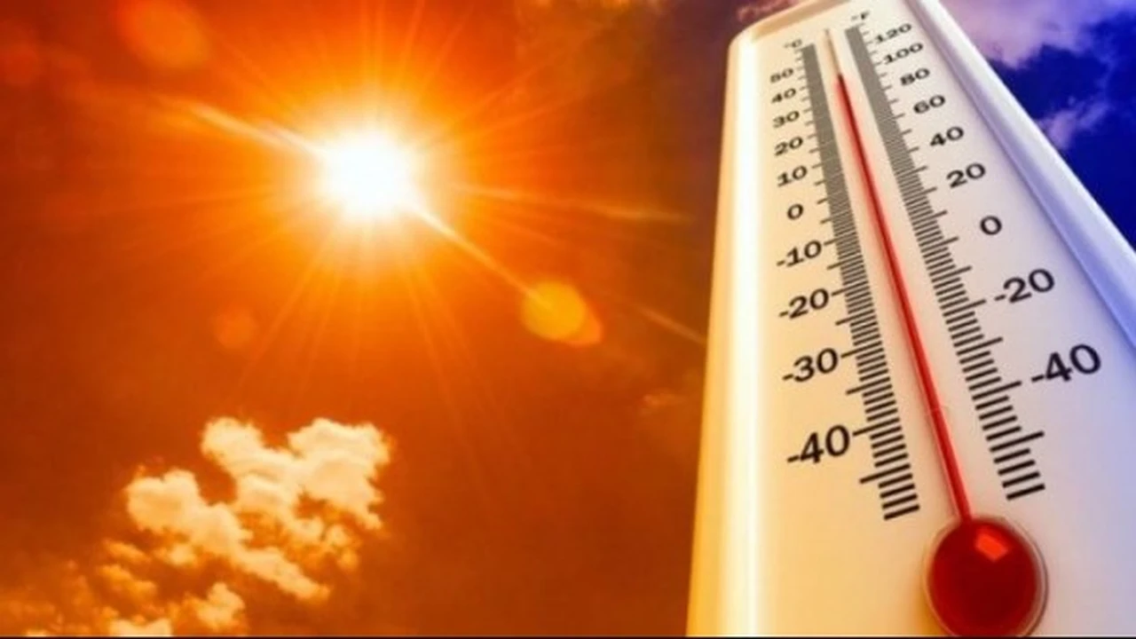 الأرصاد تحذر من ظاهرة جوية خطرة مع تجاوز الحرارة حاجز الـ40 درجة
